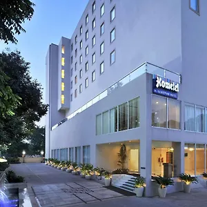 Hometel Chandīgarh