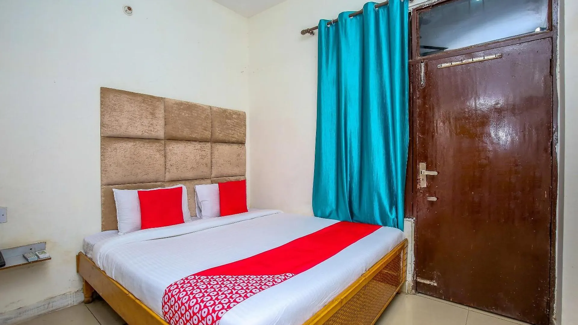 Hotel O Rr Villa Chandigarh 3*,  India